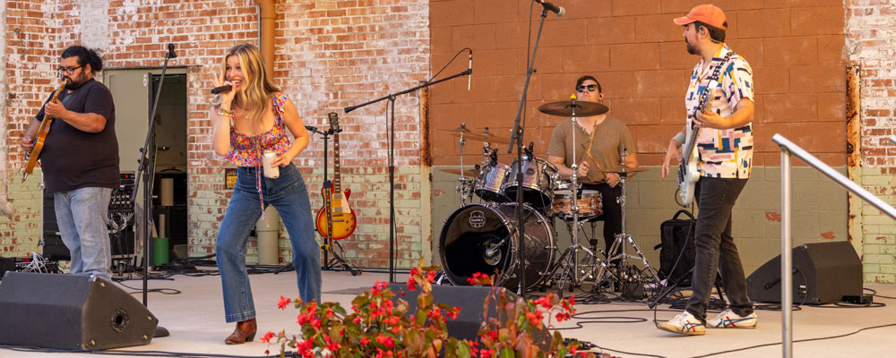 Maddie Jo Band