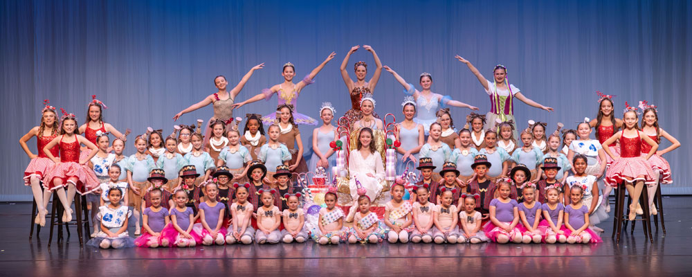 Land of Sweets group photo.